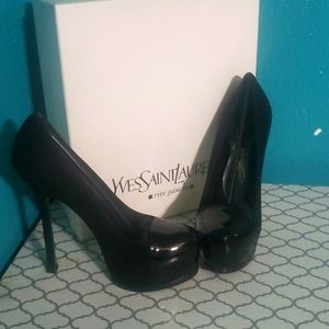 YVESSAINTLAURENT stilletoe heels